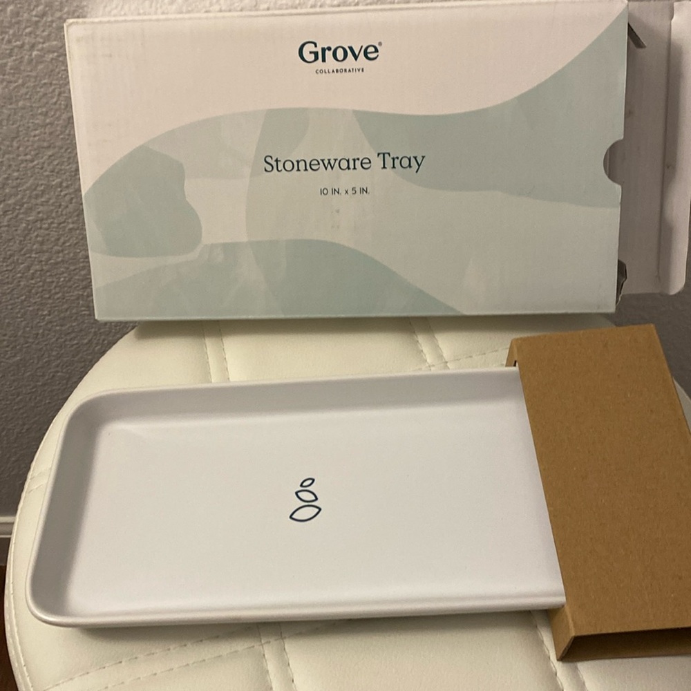 Grove stoneware tray